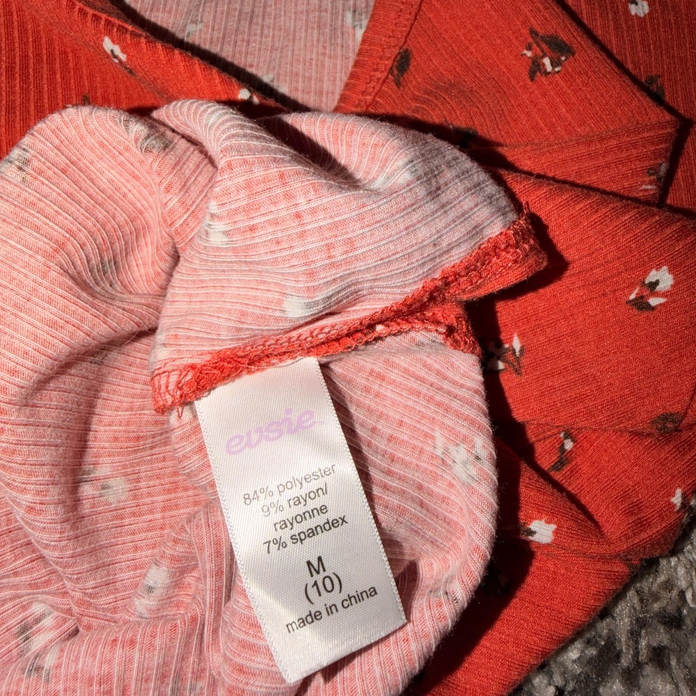 Eusie Girls Ribbed Tee - Picture 3 of 3